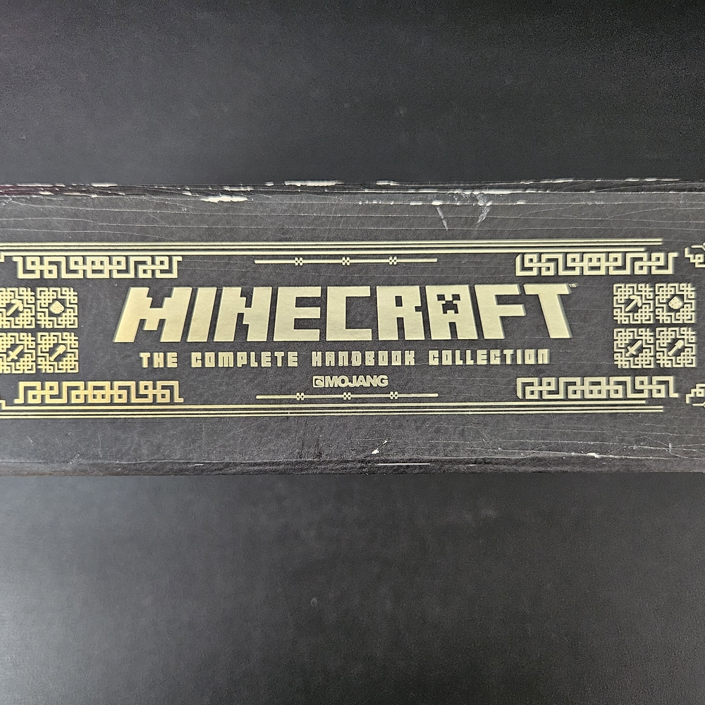 Minecraft: The Complete Handbook Collection Box Set - Picture 4 of 9